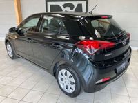 gebraucht Hyundai i20 Go/Klimaanlage/Scheckheftgepflegt/TÜV NEU