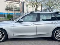 gebraucht BMW 318 318 d XENON LED NAVI SCHECKHEFT TOP SITZHEIZUNG