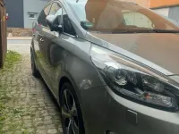 Gebraucht Kia Carens 141 PS (103 kW) 2016 Beige Van / Kleinbus