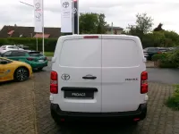 Gebraucht Toyota Proace 120 PS (88 kW) 2024 Ice white Van / Kleinbus
