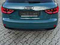 Gebraucht Audi A1 Advanced 116 PS (85 kW) 2020 Grün SUV