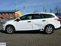 Gebraucht Ford Focus Ambiente 101 PS (74 kW) 2014 Weiß