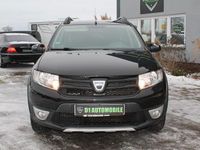 Gebraucht Dacia Sandero Stepway 90 PS (66 kW) 2016 Schwarz Limousine