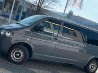 Gebraucht VW T5 102 PS (75 kW) 2013 Grau Van