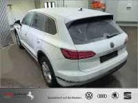 Gebraucht VW Touareg Atmosphere 231 PS (169 kW) 2022 Weiß SUV