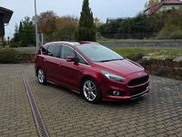 Gebraucht Ford S-MAX ST-Line 179 PS (131 kW) 2017 Rubyrotmetallic Van / Kleinbus