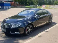 Gebraucht Opel Insignia 220 PS (161 kW) 2011 Schwarz Limousine