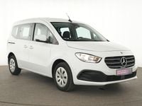 Gebraucht Mercedes T180 131 PS (96 kW) 2024 Weiß Van / Kleinbus