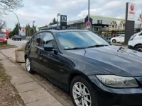 Gebraucht BMW 320 184 PS (135 kW) 2010 Schwarz Limousine
