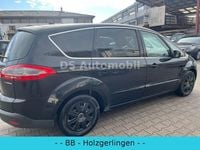 Gebraucht Ford S-MAX Titanium 140 PS (102 kW) 2012 Schwarz Van / Kleinbus