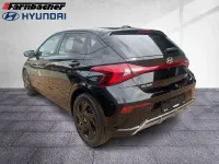 Neu Hyundai i20 Blackline 90 PS (66 kW) 2025 Schwarz Kleinwagen