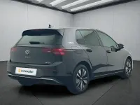 Gebraucht VW Golf VIII 150 PS (110 kW) 2025 Schwarz Kleinwagen