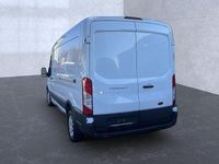 Gebraucht Ford Transit Trend 131 PS (96 kW) 2023 Frostweiß Van