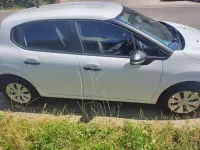 Gebraucht Citroën C3 Live 82 PS (60 kW) 2017 Weiß Limousine