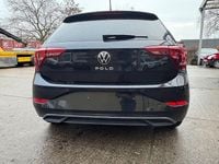 Gebraucht VW Polo Life 116 PS (85 kW) 2023 Schwarz Limousine