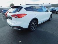 Gebraucht Ford Focus Active 150 PS (110 kW) 2020 Frostweiß Kombi