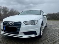 Gebraucht Audi A3 Attraction 110 PS (80 kW) 2016 Weiß Limousine