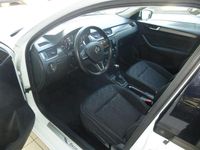 Gebraucht Skoda Rapid Clever 95 PS (69 kW) 2018 Laserweiss Kleinwagen