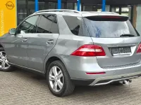 Gebraucht Mercedes ML350 258 PS (189 kW) 2012 Palladiumsilber SUV