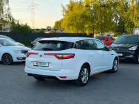 Gebraucht Renault Mégane 101 PS (74 kW) 2018 Weiß Limousine