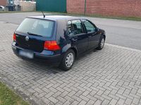 Gebraucht VW Golf IV 75 PS (55 kW) 1998 Blau Kleinwagen