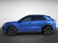 Gebraucht VW T-Roc R-line 150 PS (110 kW) 2025 Celestial blue metallic SUV
