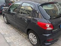 Gebraucht Peugeot 206+ 60 PS (44 kW) 2007 Schwarz Kleinwagen