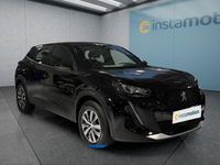 Gebraucht Peugeot e-2008 Active 100 kW (136 PS) 2023 Schwarz SUV