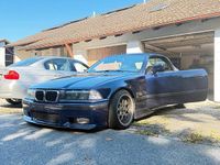 Gebraucht BMW 328 Cabriolet 193 PS (141 kW) 1998 Blau Cabrio