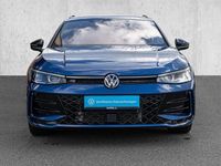 Gebraucht VW Passat R-line 177 PS (130 kW) 2025 Reef blue (metallic) Kombi