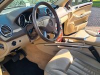 Gebraucht Mercedes ML320 224 PS (164 kW) 2007 Schwarz SUV