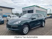 Gebraucht Porsche Cayenne 239 PS (175 kW) 2010 Jetgruen SUV