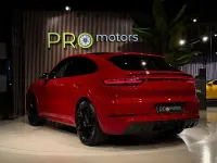 Gebraucht Porsche Cayenne Coupe GTS 460 PS (338 kW) 2021 Rot SUV