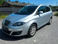 Gebraucht Seat Altea 125 PS (91 kW) 2010 Silber Limousine