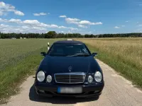 Gebraucht Mercedes CLK200 163 PS (119 kW) 2001 Blau Cabrio