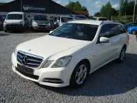 Gebraucht Mercedes E250 204 PS (150 kW) 2012 Weiß Kombi