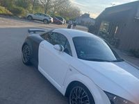 Second-hand Audi TT 180 CP (132 kW) 2000 Alb Coupe