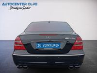 Gebraucht Mercedes E500 AMG 306 PS (225 kW) 2004 Schwarz Limousine