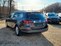 Gebraucht Opel Astra 165 PS (121 kW) 2012 Grau Kombi