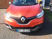 Gebraucht Renault Kadjar 110 PS (80 kW) 2015 Rot SUV