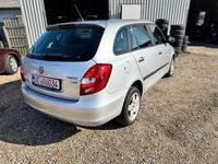 Gebraucht Skoda Fabia Active 90 PS (66 kW) 2012 Silber Kombi