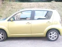 Gebraucht Daihatsu Sirion 87 PS (63 kW) 2009 Grün Kleinwagen
