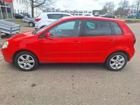 Gebraucht VW Polo 65 PS (47 kW) 2007 Rot Kleinwagen