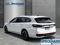 Gebraucht VW Passat R-line 150 PS (110 kW) 2024 Weiß Kombi