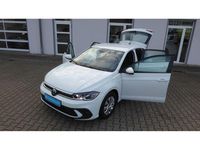 Gebraucht VW Polo Life 80 PS (58 kW) 2023 Weiß Kleinwagen