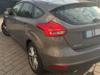 Usata Ford Focus Titanium 125 CV (91 kW) 2015 Beige Berlina