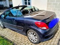 Gebraucht Peugeot 207 CC Active 156 PS (114 kW) 2012 Cabrio