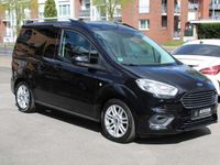 gebraucht Ford Tourneo Courier Titanium+KAMERA+NAVIGATION+8FACH