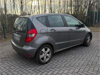 Gebraucht Mercedes A160 95 PS (69 kW) 2010 Grau Kombi