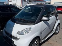 Gebraucht Smart ForTwo Cabrio 71 PS (52 kW) 2015 Weiß Cabrio